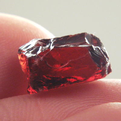 Superb Quality Big Malaya Malaia Garnet Facet Rough 12.05 ct  Litnon.com