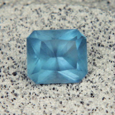 Strong Blue Rare Color Aquamarine Afghanistan 6.02 ct  Litnon.com