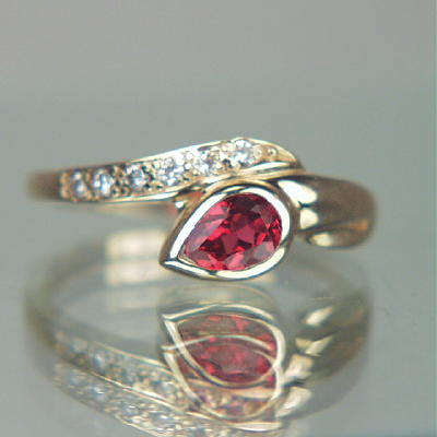 Fine Color Rubelite Tourmaline Diamond 14 kt Ring  Litnon.com
