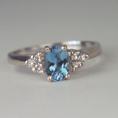 Rich Blue Aquamarine Diamond 14 kt Ring  Litnon.com
