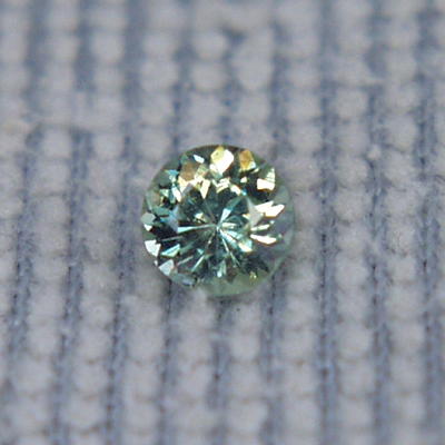 NR Quality and Sparkle Demantoid Garnet  Litnon.com