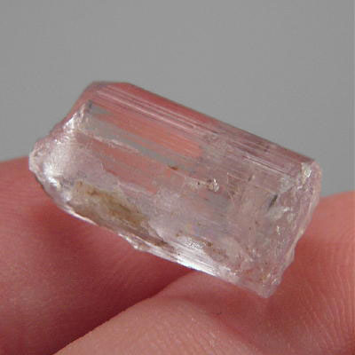 BIG Violet Scapolite Facet Rough Pakistan 16.5 ct  Litnon.com