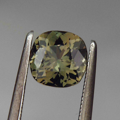 Rare Gem Quality Kornerupine Sri Lanka  Litnon.com