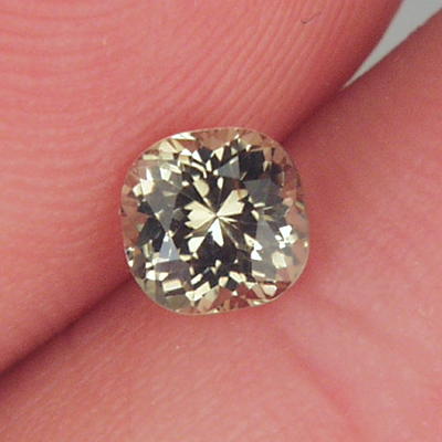 Rare Gem Quality Kornerupine Sri Lanka  Litnon.com