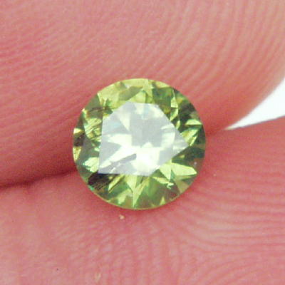 Top Cut Old Mine Russian Demantoid Garnet 1.09 ct  Litnon.com
