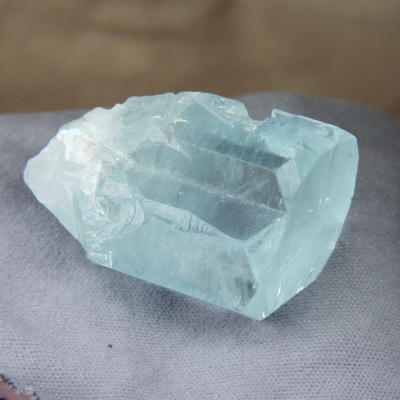 Collectors Terminated Aquamarine Crystal Pakistan  Litnon.com