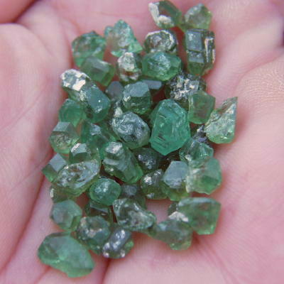 Premium Demantoid Garnet Facet Rough Lot 107 ct  Litnon.com
