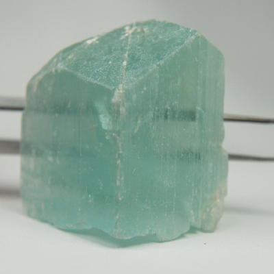  Green Spodumene Kunzite Hiddenite Crystal 140 ct  Litnon.com