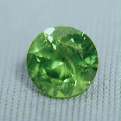 NR Top Quality Old Mine Russian Demantoid Garnet  Litnon.com