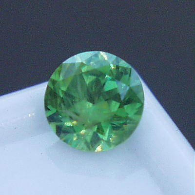 NR Top Quality Old Mine Russian Demantoid Garnet  Litnon.com
