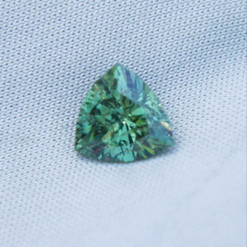  USA Cut Fine Green Demantoid Garnet Trillion 1.29ct Litnon.com