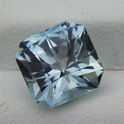 Top Cut Natural color Blue Topaz 14.54 ct  Litnon.com