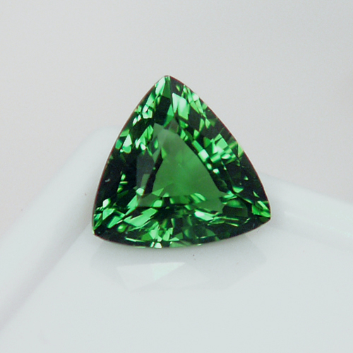 Special Green Tourmaline Trillion Nigeria 2.00 ct  Litnon.com