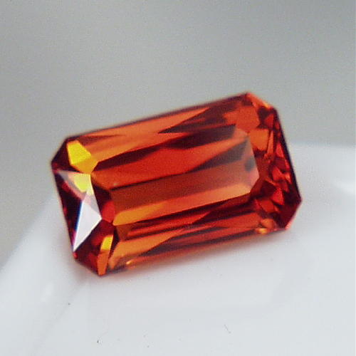 Brilliant Top Cut and Fine Color Spessartite Garnet  Litnon.com