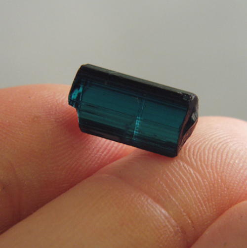 Indigo Blue Tourmaline Facet Rough Namibia 8.22ct  Litnon.com