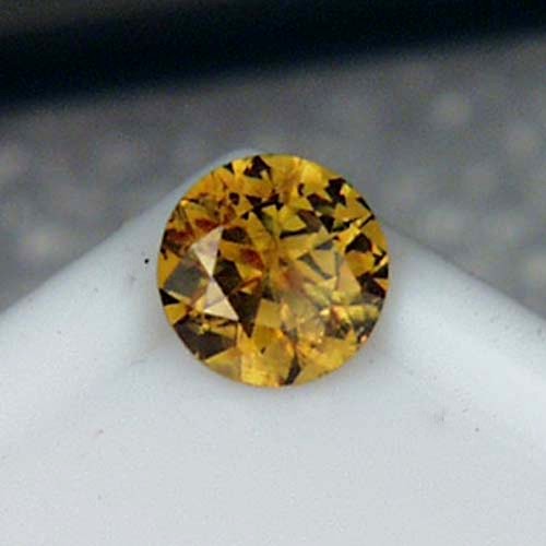 Rare Old Mine Russian Demantoid Topazolite Garnet  Litnon.com