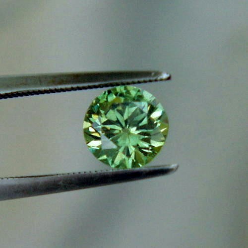 USA Diamond Cut Fine Green Demantoid Garnet 1.03ct  Litnon.com