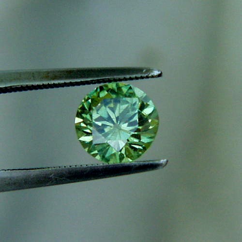 USA Diamond Cut Fine Green Demantoid Garnet 1.03ct  Litnon.com