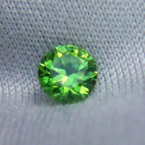  Top Gem Old Mine Russian Demantoid Garnet  Litnon.com