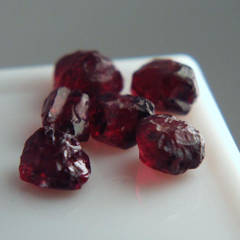 Rare Arizona Chrome Pyrope Ant Hill Garnet Facet Rough Litnon.com