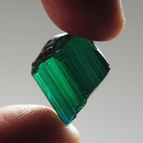 Big Fine GreenTourmaline Facet Rough Namibia 27.61 ct Litnon.com