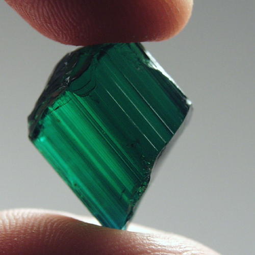 Big Fine GreenTourmaline Facet Rough Namibia 27.61 ct Litnon.com