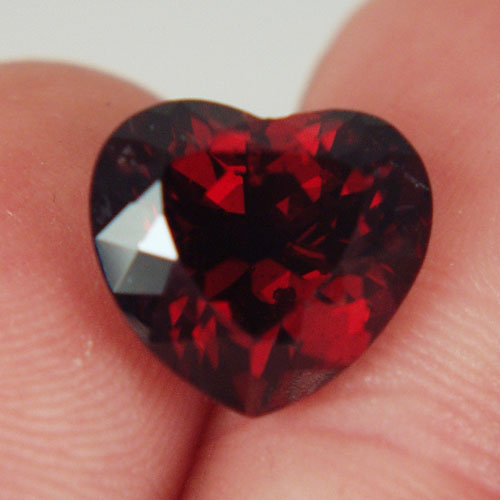 Deep Color Umba River Rhodolite Garnet 9.53 ct  Litnon.com