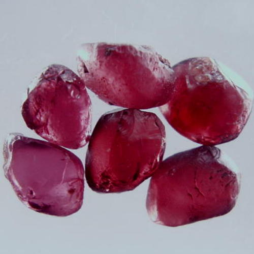 Quality Rhodolite Garnet Facet Rough Tanzania  Litnon.com