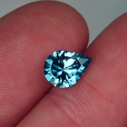 USA Cut Gem Cambodian Blue Zircon 2.43 ct  Litnon.com