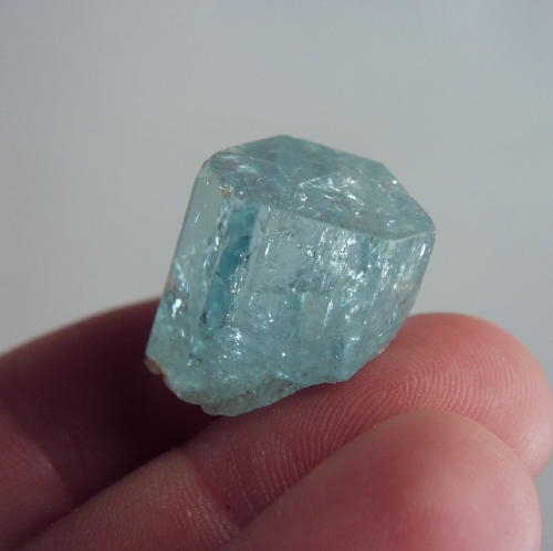 BLUE Terminated Aquamarine Beryl Crystal Namibia  Litnon.com
