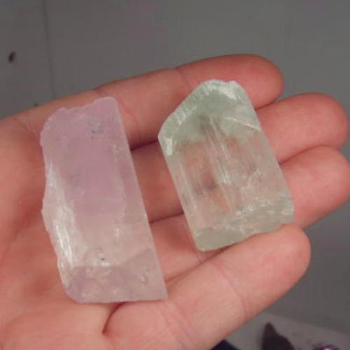 Spodumene Kunzite Specimen Crystals 325 ct  Litnon.com