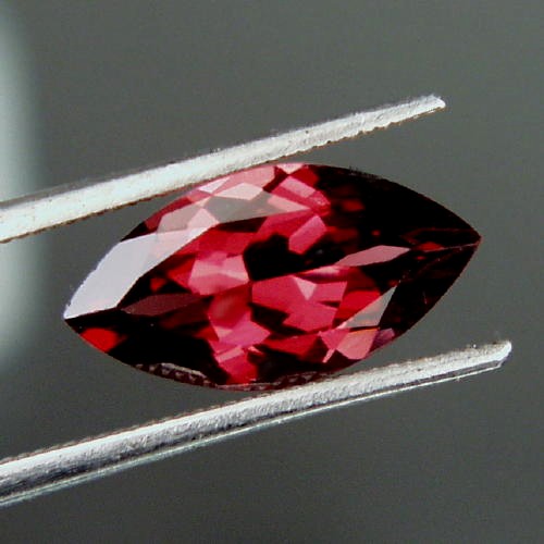  Rich Red - Pink Orissa Rhodolite Garnet 3.60 ct  Litnon.com