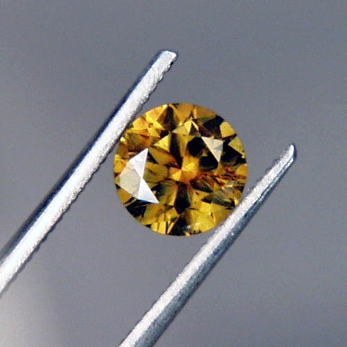 Rare Old Mine Russian Demantoid Topazolite Garnet  Litnon.com