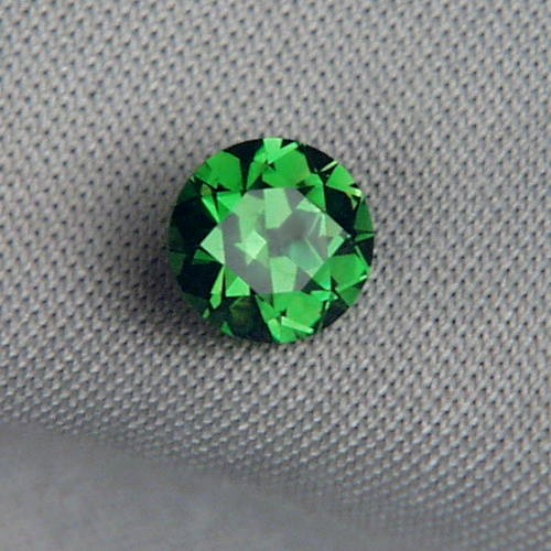  Top Gem Emerald Green Old Mine Russian Demantoid Garnet  Litnon.com