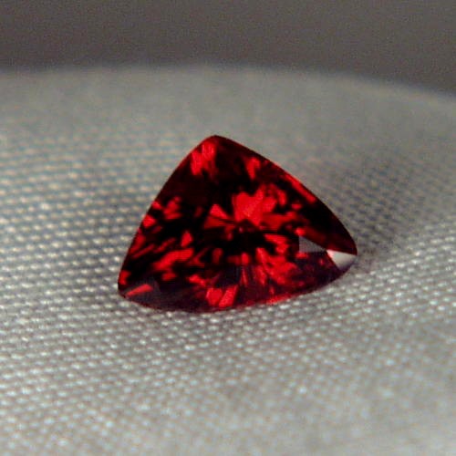 Deep Blood Red South East Asia Spinel  Litnon.com