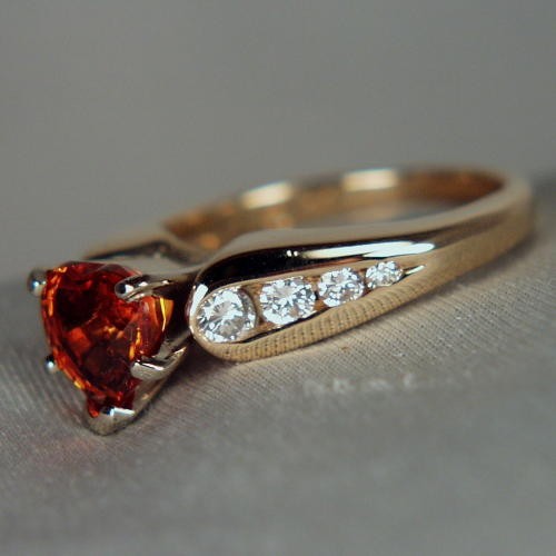 Beautiful Mandarin Garnet 14 kt Diamond Ring  Litnon.com