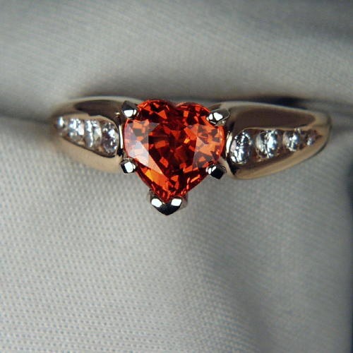 Beautiful Mandarin Garnet 14 kt Diamond Ring  Litnon.com