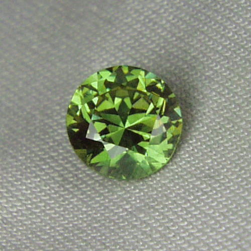 Brilliant Quality Color Change Russian Demantoid Garnet Litnon.com
