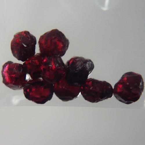 Rare Arizona Chrome Pyrope Ant Hill Garnet Facet Rough Litnon.com