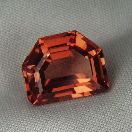 RARE Fine Gem Russian Imperial Topaz 5.38 carats Litnon.com