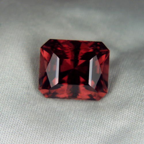 Top USA Cut Cranberry Red Tourmaline Nigeria 9.10ct  Litnon.com