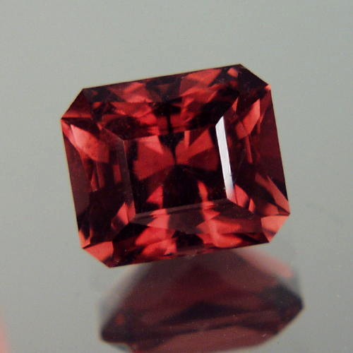 Top USA Cut Cranberry Red Tourmaline Nigeria 9.10ct  Litnon.com