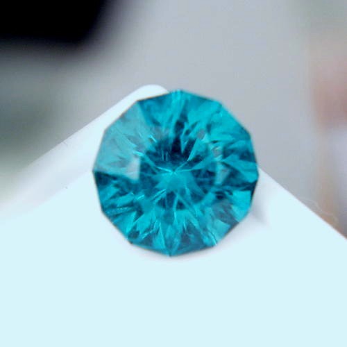  Rare Color Top Cut Oyo Paraiba Tourmaline 6.22 ct  Litnon.com