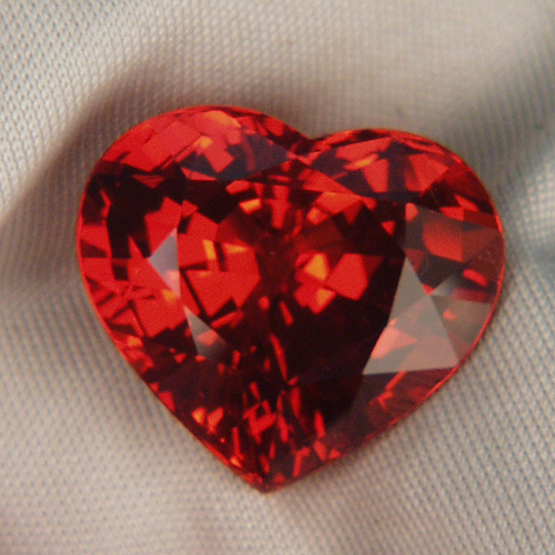 Huge Premium Quality Mandarin Spessartite Garnet 18.76 Carats Litnon.com