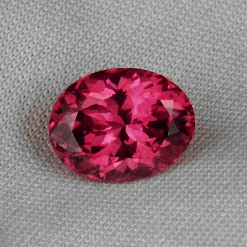 Top Cut Hot Pink Umbalite Garnet Tanzania 2.19 ct  Litnon.com