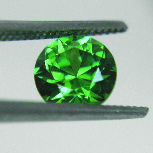  Top Gem Chrome Green Russian Demantoid Garnet  Litnon.com