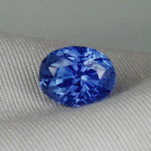Certified Unheated Natural Ceylon Sapphire 2.3ct  Litnon.com