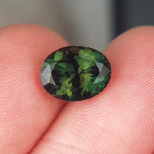 Top Cut Forest Green Tourmaline Afghanistan  Litnon.com