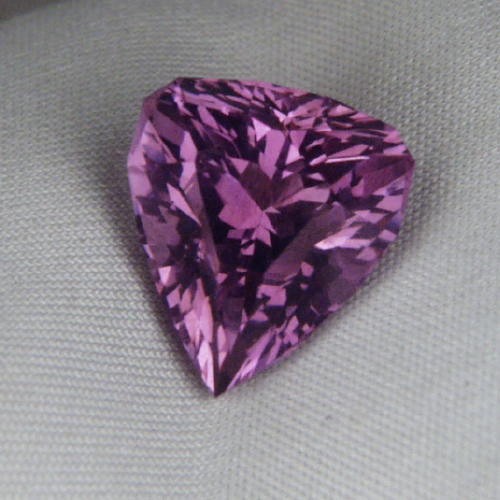 Beautiful Top Cut Natural Amethyst Sri Lanka 6.9ct  Litnon.com
