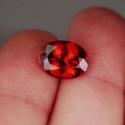 Top Gem Ceylon Cinnamon Grossular Garnet 5.42 ct.  Litnon.com